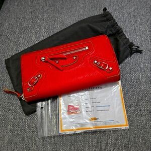 Balenciaga metro city wallet